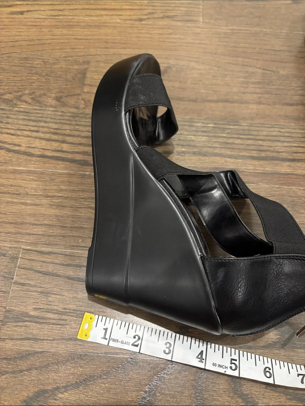 Black Strappy Elastic Sandal Wedges, size 9